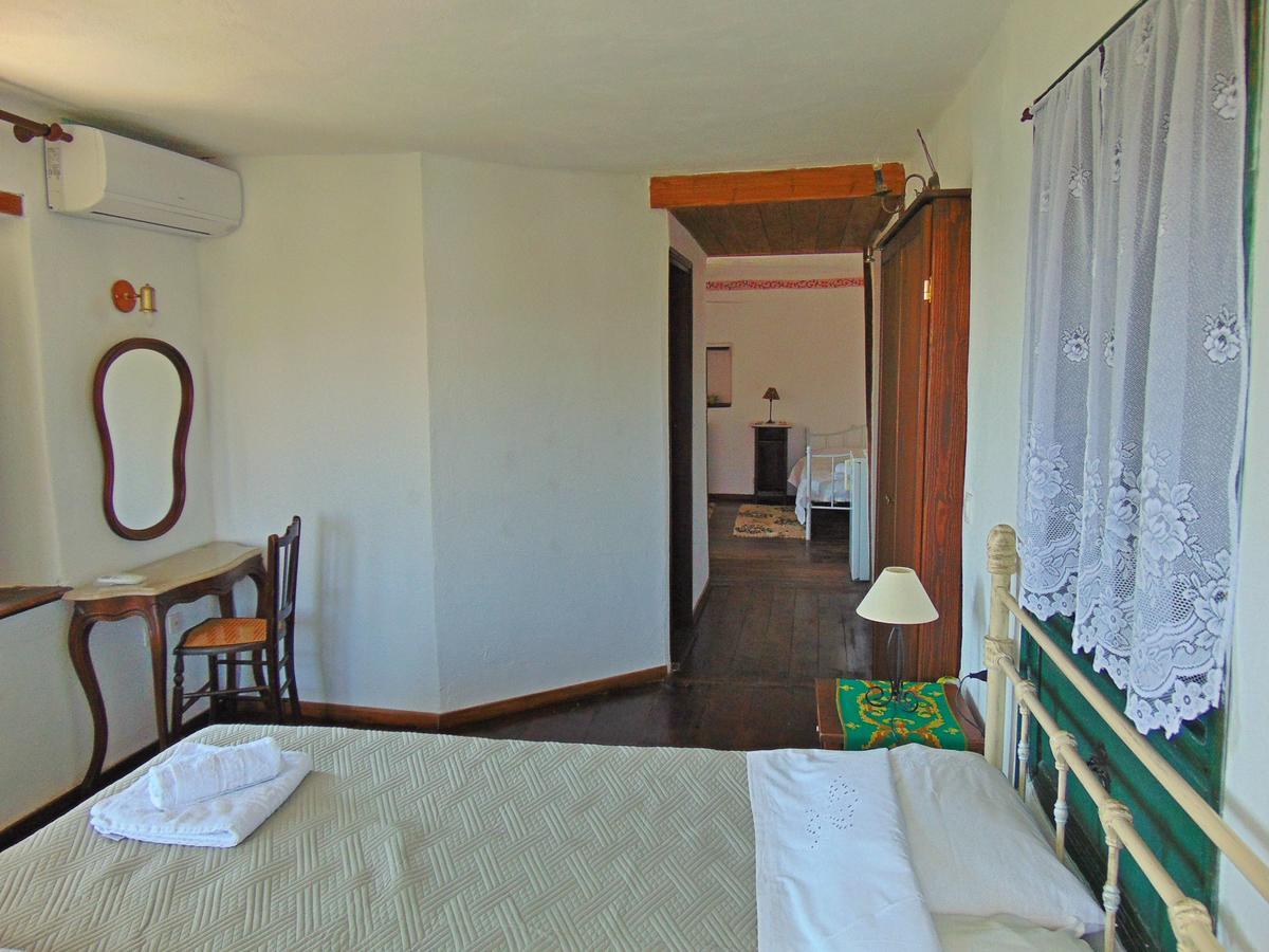 Archontiko Parisis Hotel Lafkos Exterior foto